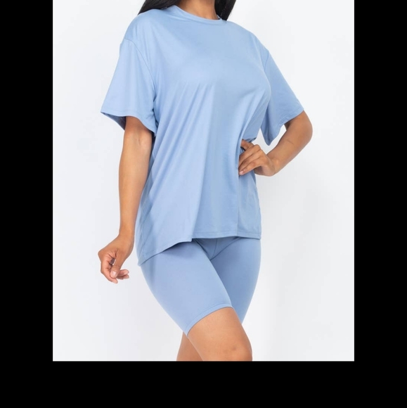 Short set - Picture 2 of 4